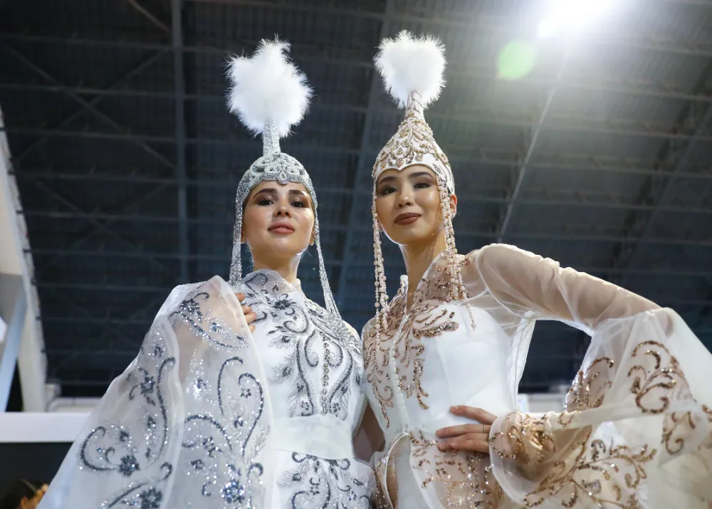   Yeni Jenerasyon Moda Haftası başladı