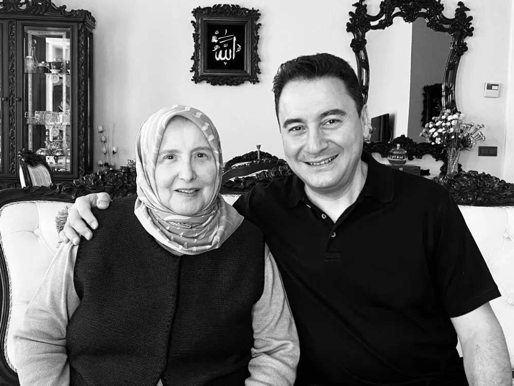  Babacan Annesini  Kaybetti