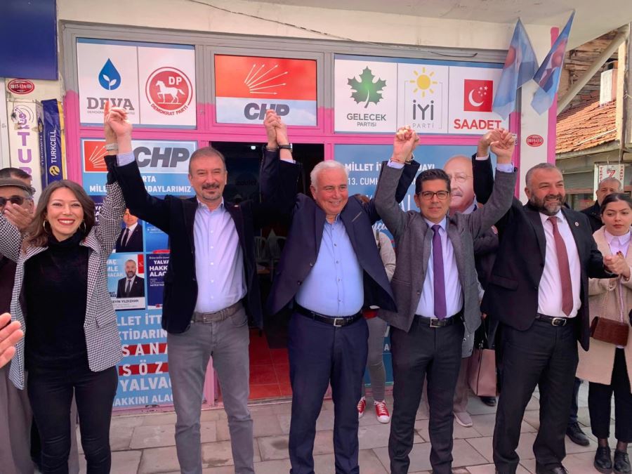 CHP Milletvekili adayları tam kadro Yalvaç’a çıkarma yaptı. 