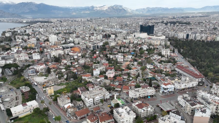 Antalya Büyükşehir Belediyesi Balbey’de ilk kazmayı vurdu 