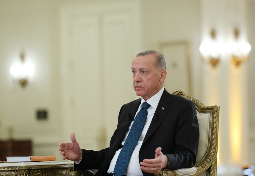 ERDOĞAN: SEÇİM SOSYAL MEDYADA TROLL ORDULARIYLA DEĞİL, SANDIKTA MİLLETLE KAZANILIR.
