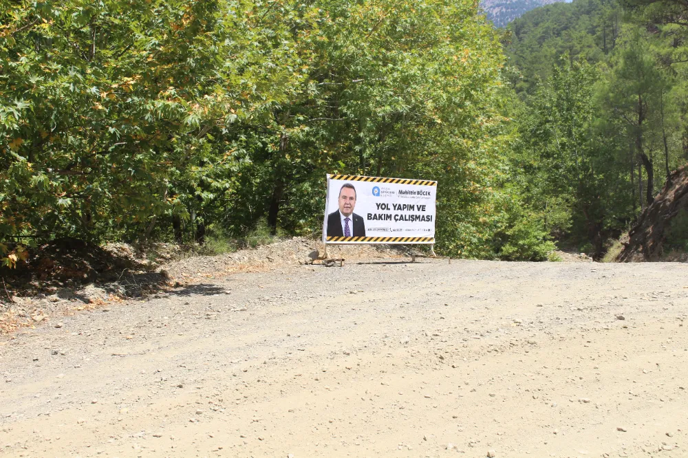 Manavgat’ı Konya’ya bağlayan yolda çalışmalar sürüyor