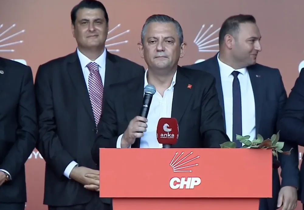 CHP Genel Başkanı Özel: Bu maaşlarla, yönetimle geçim olmuyor