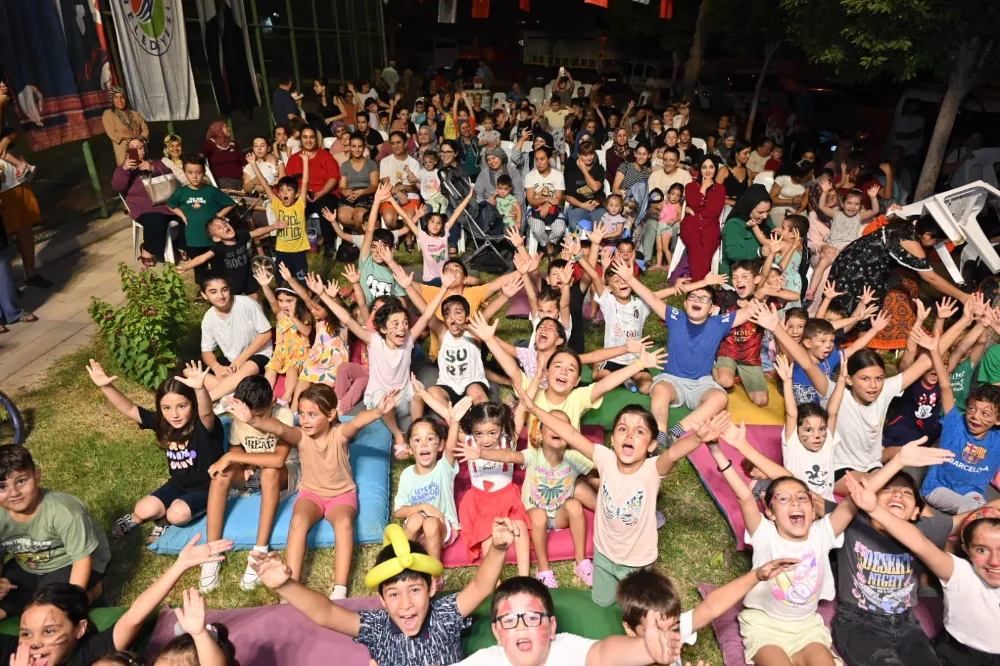 Kepez’in parklarında eğlence devam ediyor