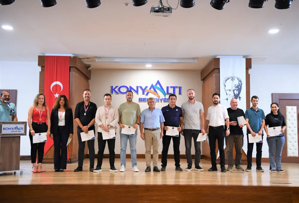 TURNUVAYI KAZANANLARA ÖDÜLLERİ VERİLDİ 