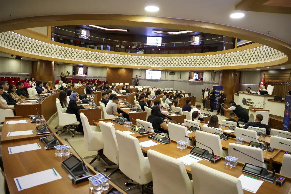Gençlik Meclisi 2024-2025 dönemini kapattı 