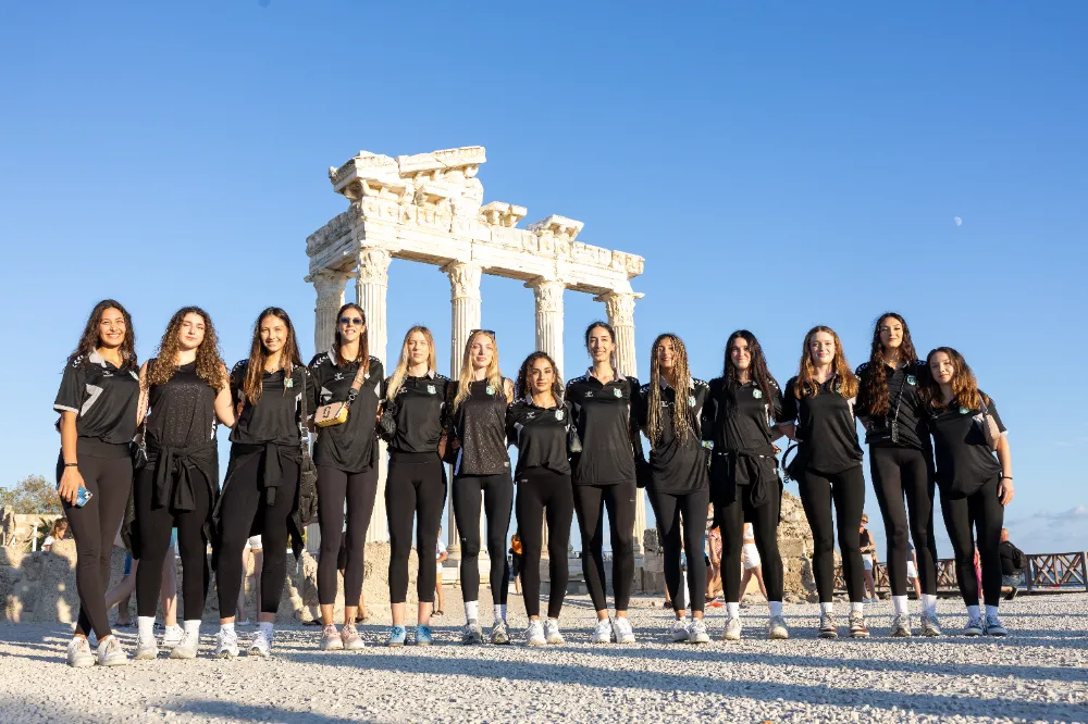 MANAVGAT BELEDİYESPOR KADIN VOLEYBOL TAKIMI SEZONU ANKARAGÜCÜ KARŞILAŞMASIYLA AÇIYOR