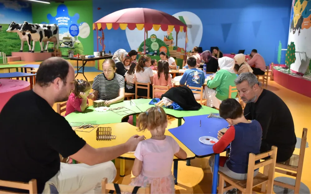 10 Kasım’da Kepez’in miniklerinden Atatürk’e sevgi dolu izler