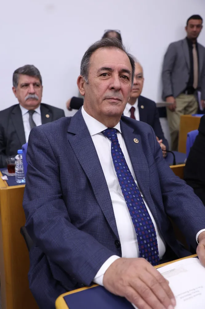 CHP’li Mustafa Erdem: “Antalya’da çiftçi maliyetine bile satamıyor, ihracat durma noktasına geldi”