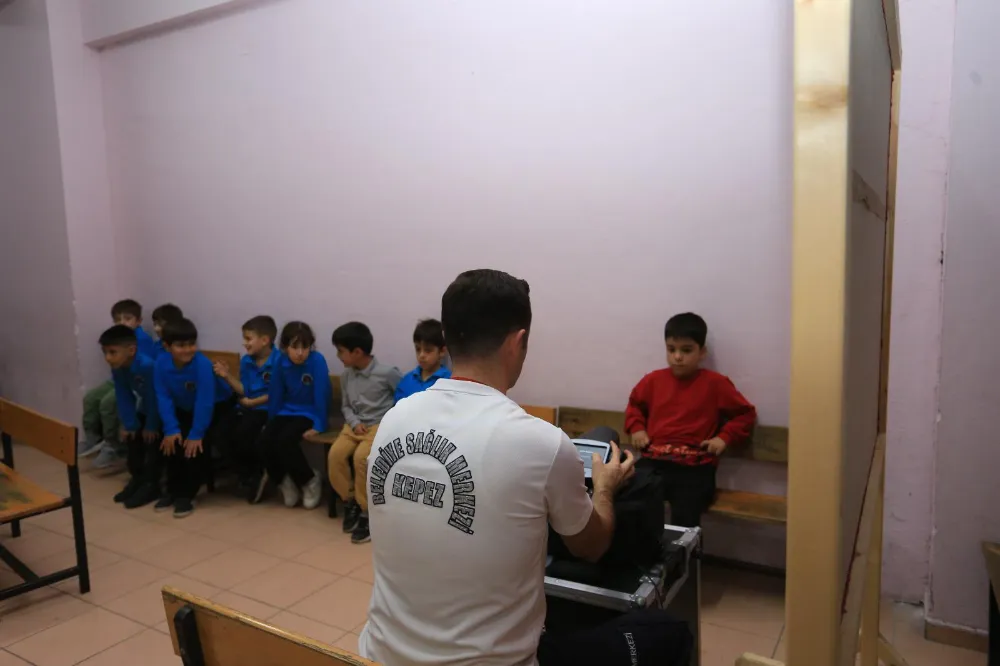 Kepez’den öğrencilere göz sağlığı taraması