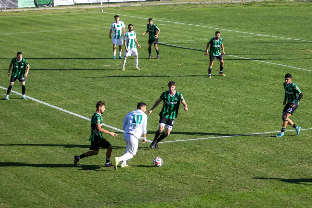 MANAVGAT BELEDİYESPOR ZİRVE TAKİBİNİ SÜRDÜRDÜ