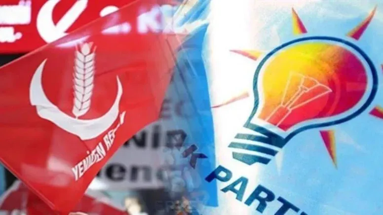  Selendi’de partiden istifa eden 3 Belediye Meclis üyesi AKP’ye katıldı.