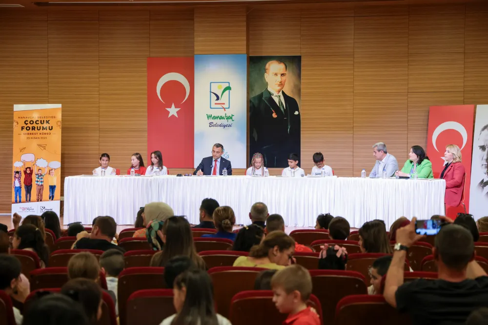 MANAVGAT’TA ÇOCUKLAR GELECEĞİ KONUŞTU: BİRİNCİ MANAVGAT ÇOCUK FORUMU GERÇEKLEŞTİRİLDİ
