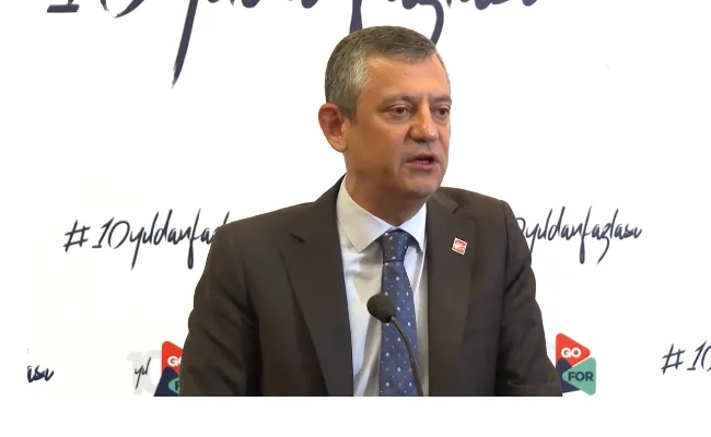 CHP Lideri Özel, GoFor üyesi gençlerle bir araya geldi
