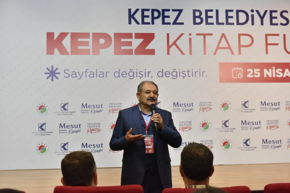 Yazar Arslan: “Kepez Kitap Fuarı, herkesi mesut etti”