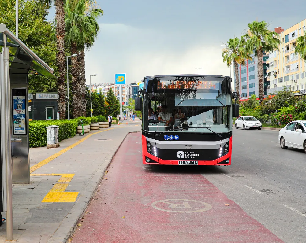 Antalya Büyükşehir’e ait toplu ulaşım araçları 1 Mayıs’ta ücretsiz