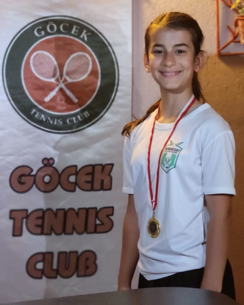 MANAVGAT BELEDİYESİ TENİS KULÜBÜ SPORCUSU TÜRKİYE ŞAMPİYONU OLDU