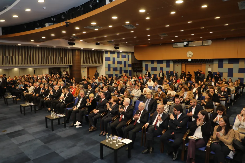İzmir ve Ege Bölgesi’nin ilk Melek Yatırımcılık Zirvesi’ne Yoğun İlgi