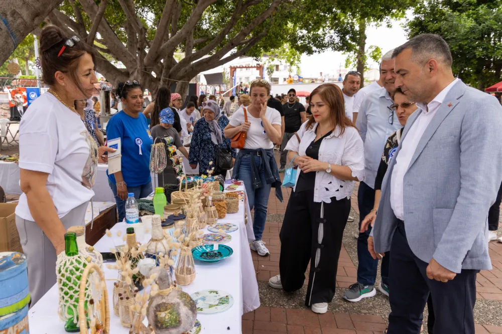 BAŞKAN KARA’DAN DAYANIŞMA KERMESİNE ZİYARET