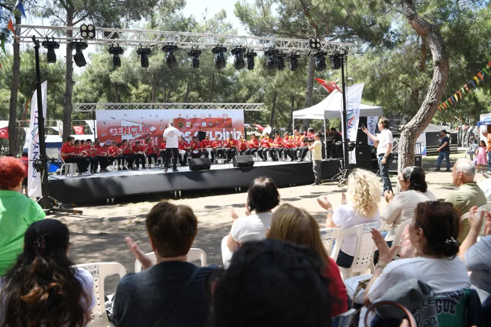 KONYAALTI 19 MAYIS’I DOYASIYA KUTLADI