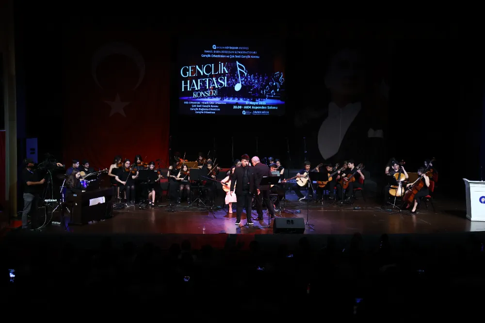 Gençlik Haftası’nda Antalya’da müzik dolu gece