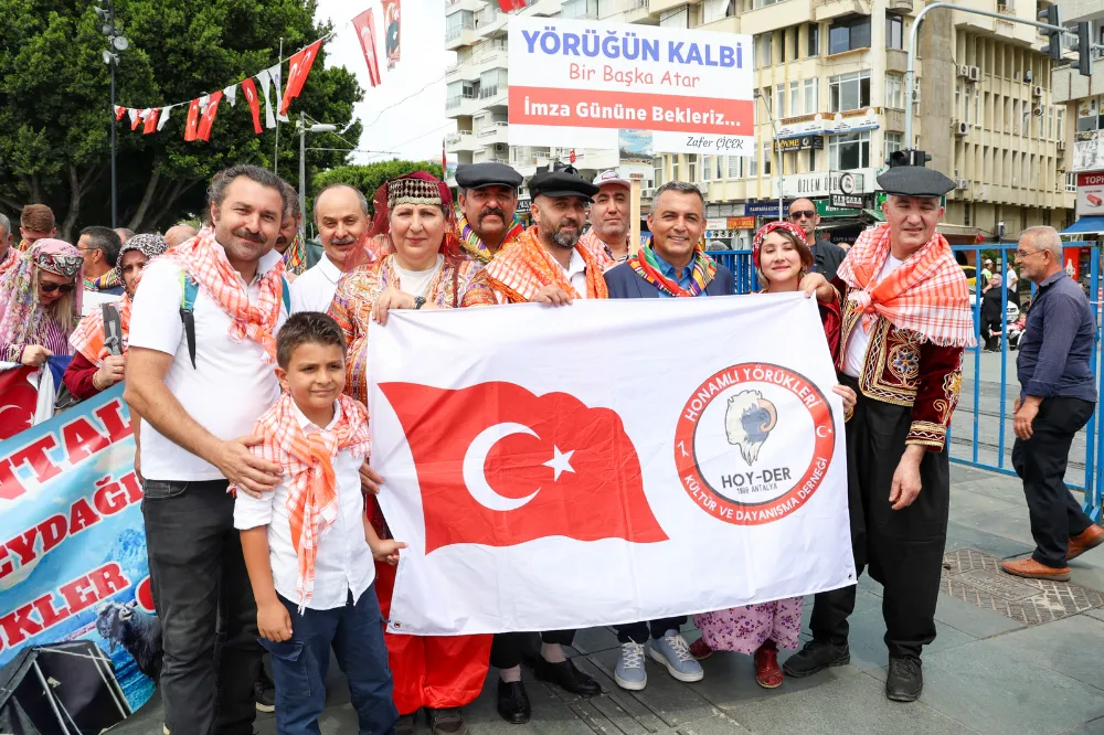 BAŞKAN KARA, YÖRÜK TÜRKMEN FESTİVALİ’NİN AÇILIŞINA KATILDI