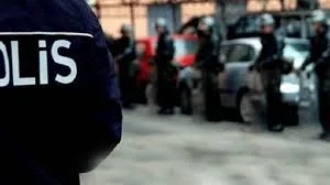 4 ilde 6 ayrı organize suç örgütüne operasyonlarında gözaltına alınan 43 kişi tutuklandı