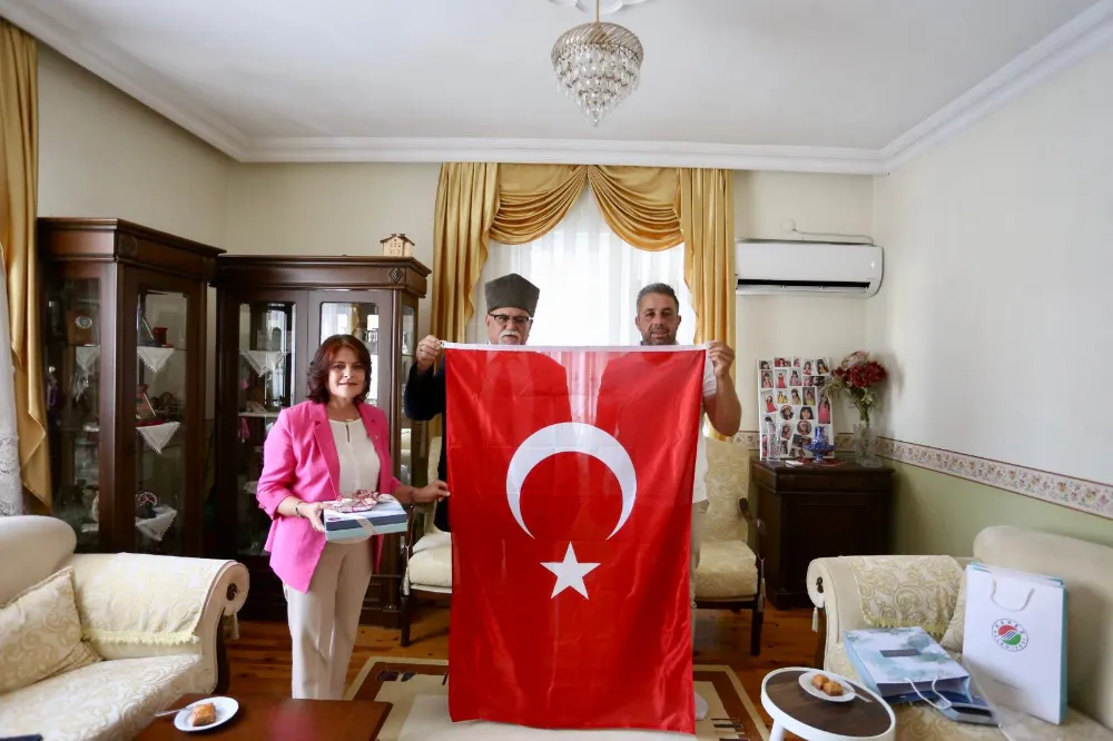 Kocagöz,  Babalar Günü’nde gazilerimizi ve şehit babalarını unutmadı