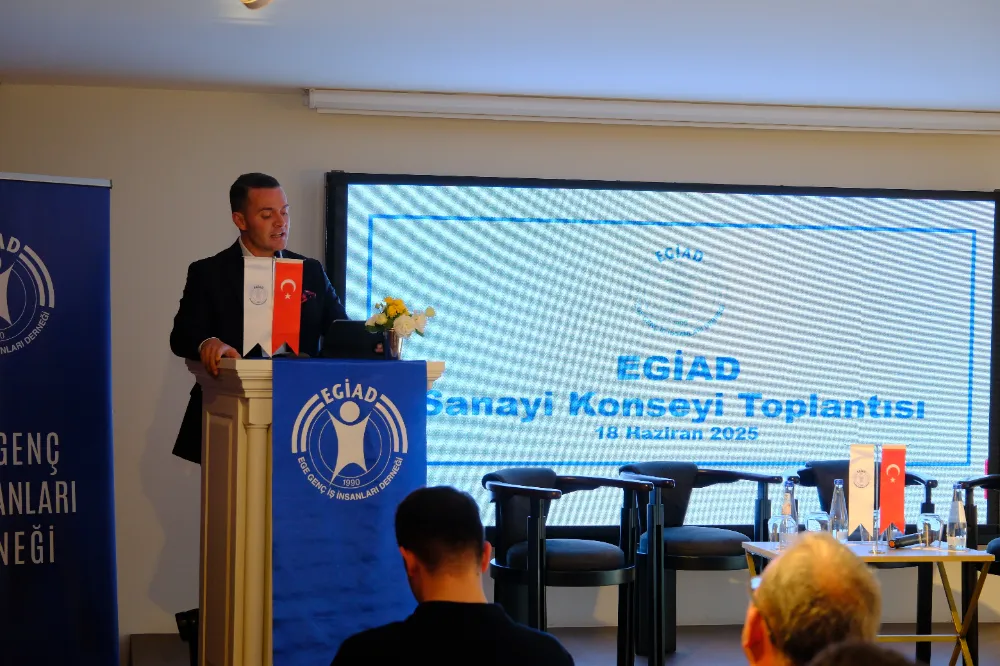 EGİAD’lı Sanayiciler Yaz Akşamında Buluştu