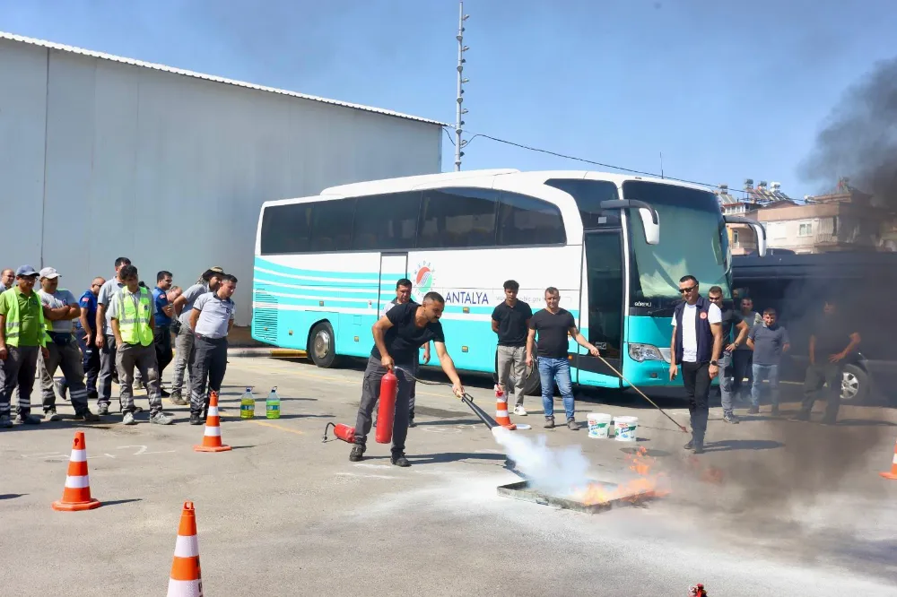 Kepez personeline uygulamalı yangın eğitimi