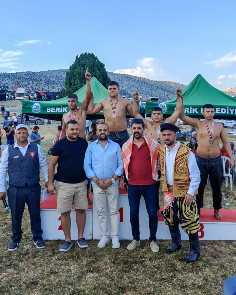 MANAVGAT BELEDİYESİ GÜREŞ KULÜBÜ SPORCULARI SARIİDRİS GÜREŞLERİ’NDEN DERECELERLE DÖNDÜ
