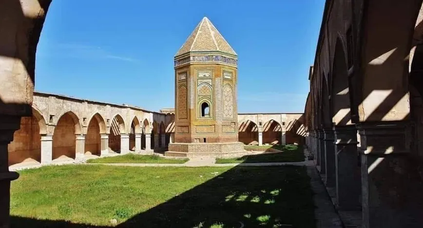 Kerkük Kalesi’nde Türk Mirasının Bir Şaheseri: Gök Kümbet