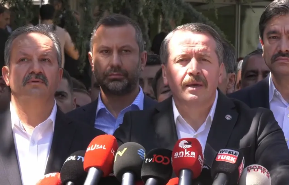 Hükümetin memur ve memur emeklilerine zam teklifine tepki