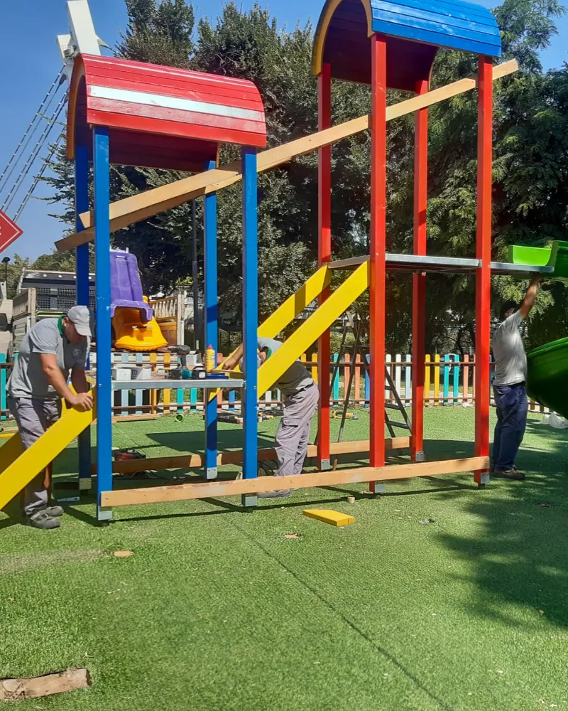MANAVGAT BELEDİYESİ YEŞİL ALANLARDA BAKIM VE ONARIM ÇALIŞMALARINI SÜRDÜRÜYOR