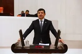 Cavit ARI’dan Kültür ve Turizm Bakanlığı’na: “Antalya Arkeoloji Müzesi’ndeki Eserler Nerede, Ne Durumda?”