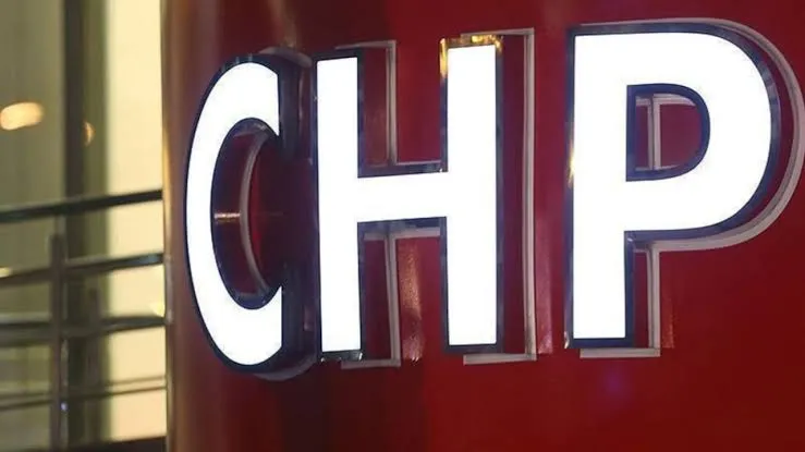 CHP Antalya’da 7 Fire