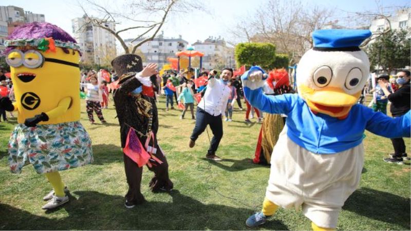 Antalya Büyükşehir’den renkli Nevruz kutlaması