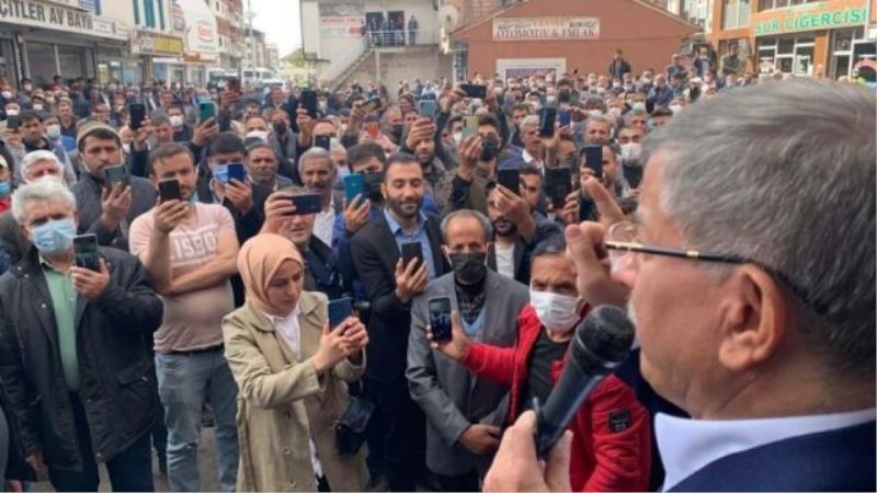 Davutoğlu: Halk dolar mağduru, bunlar dolar zengini
