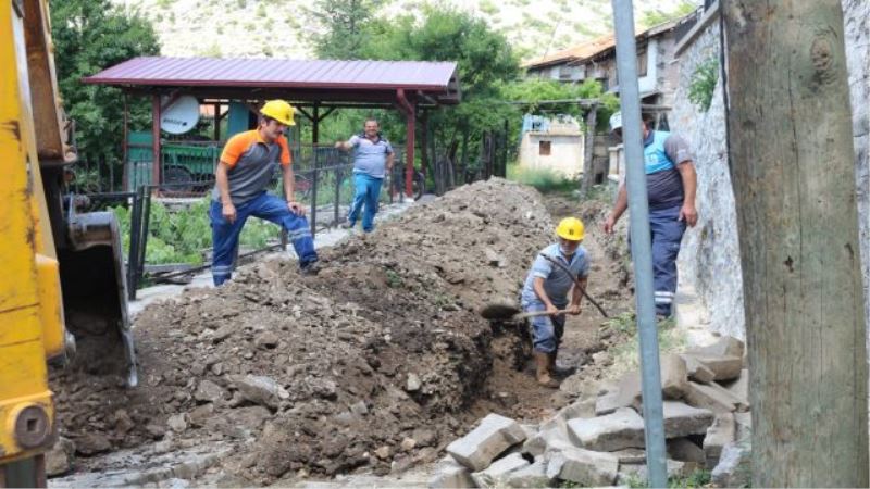 İbradı’da yağmur suyu çalışması