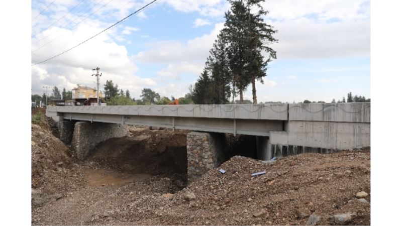 Karaman Köprüsü’nde asfalt çalışması başladı