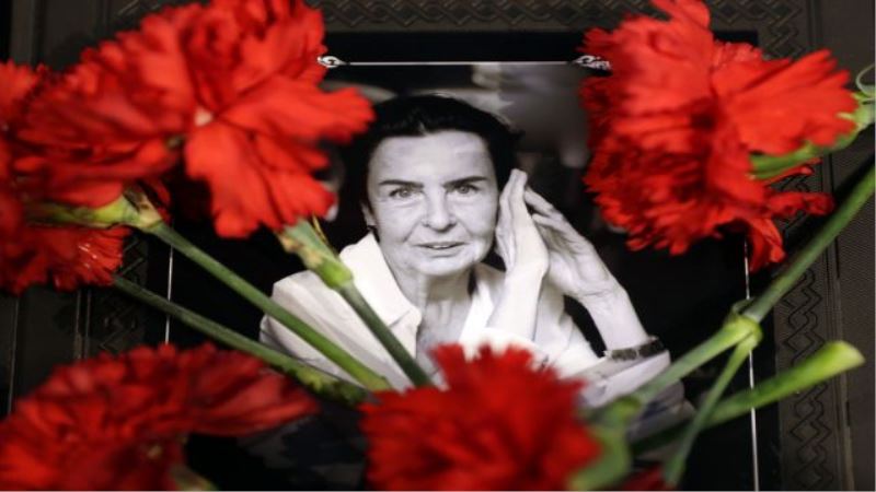 Fatma Girik  son yolculuğuna uğurlandı